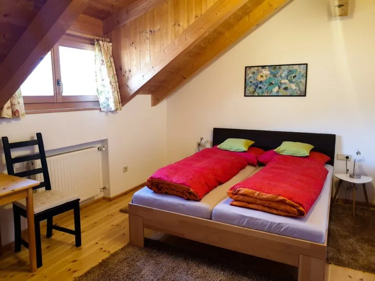 Schlafzimmer 2
